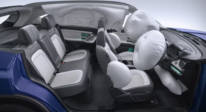 tata harreir ev airbags